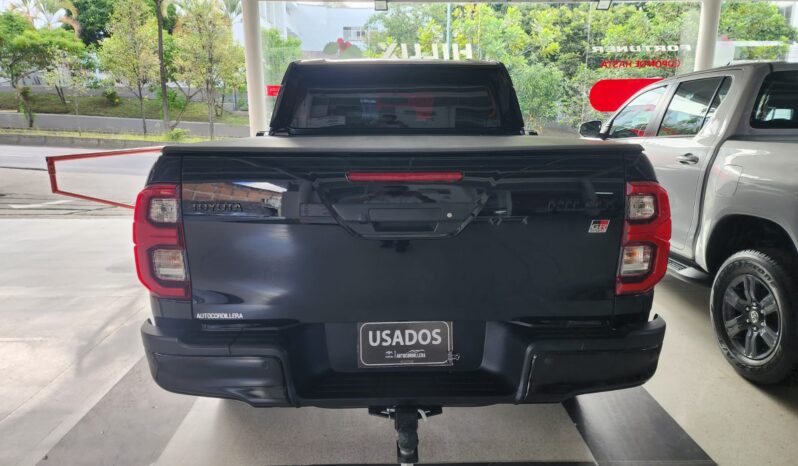 TOYOTA HILUX GR-S 2024 lleno