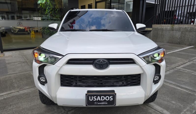 TOYOTA 4RUNNER SR5 AT 4000CC 2023 lleno