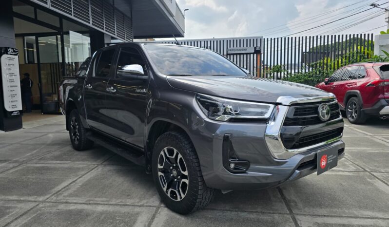 TOYOTA HILUX SRV 2.8 Turbo Diesel 2023 lleno
