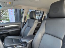 TOYOTA HILUX SRV 2.8 Turbo Diesel 2023 lleno