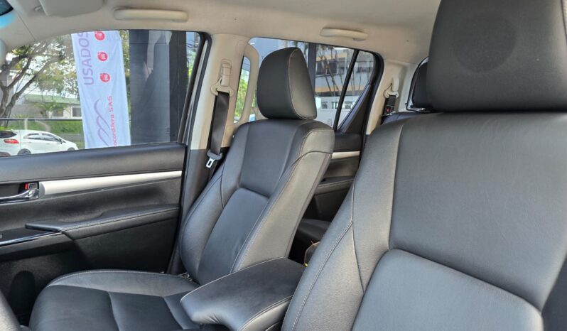 TOYOTA HILUX SRV 2.8 Turbo Diesel 2023 lleno