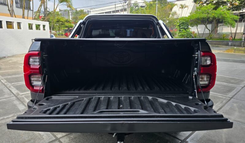 TOYOTA HILUX SRV 2.8 Turbo Diesel 2023 lleno