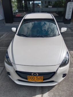 MAZDA 2 HB Touring 2017 lleno