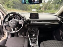 MAZDA 2 HB Touring 2017 lleno