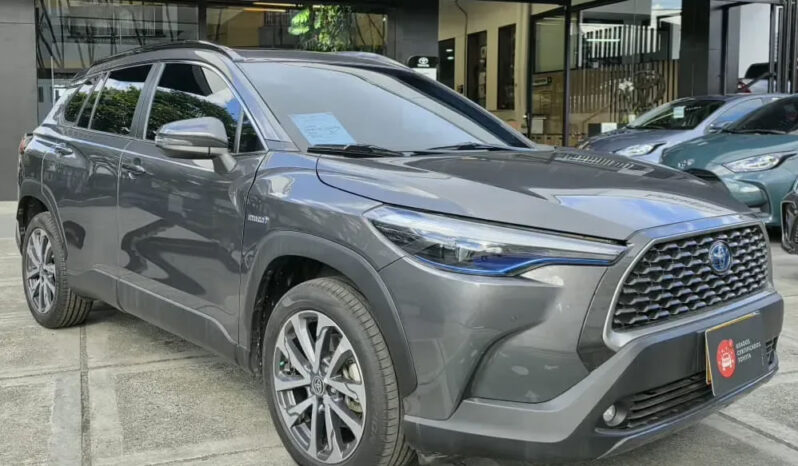 TOYOTA COROLLA CROSS HIBRIDA 2024 lleno