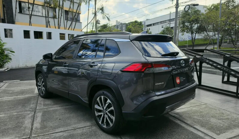 TOYOTA COROLLA CROSS HIBRIDA 2024 lleno