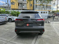 TOYOTA COROLLA CROSS HIBRIDA 2024 lleno